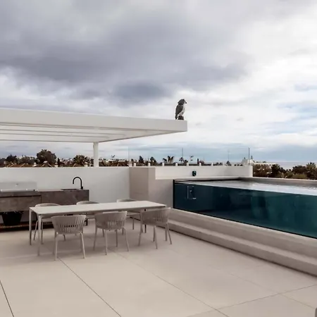 Villa Luna Marbella Near Puerto Banus Villa