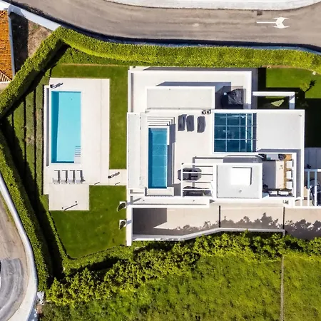 Villa Luna Marbella Near Puerto Banus Villa *
