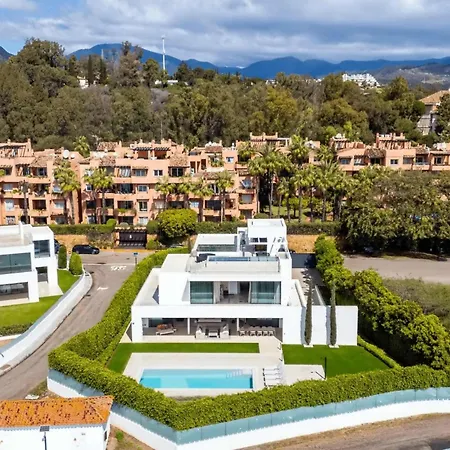 Villa Villa Luna Marbella Near Puerto Banus *