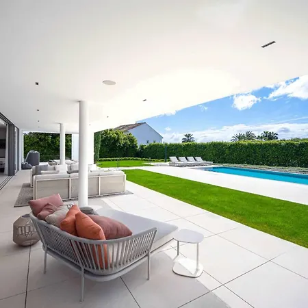 Villa Luna Marbella Near Puerto Banus * Marbella